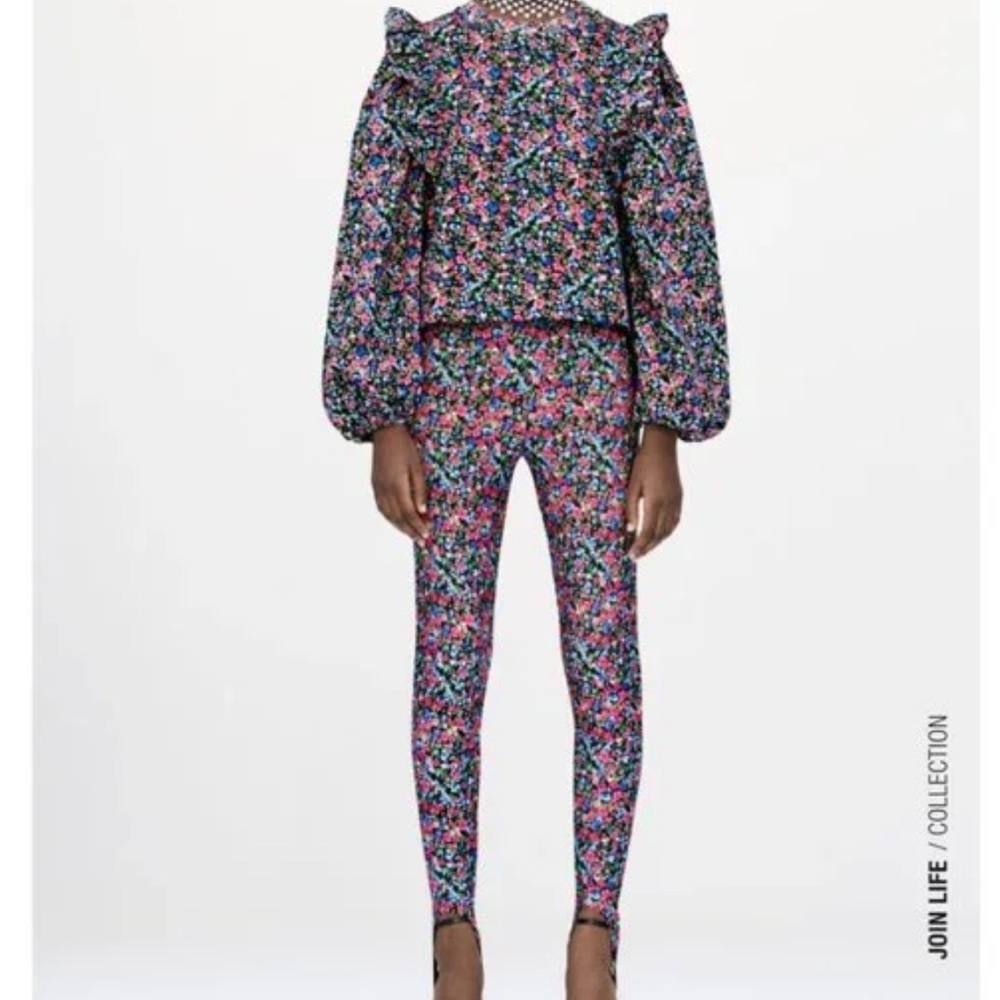 Zara Black Floral Top and stirrup leggings set - size XS